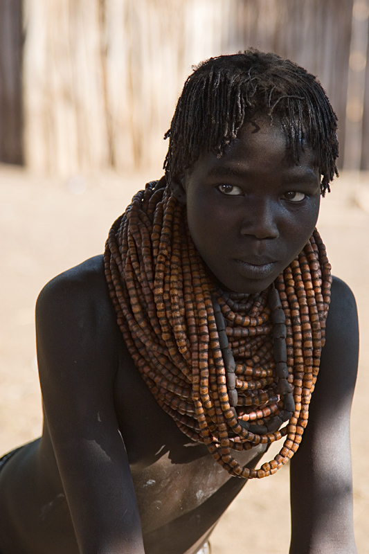 158   Girl from the Nyangatom tribe